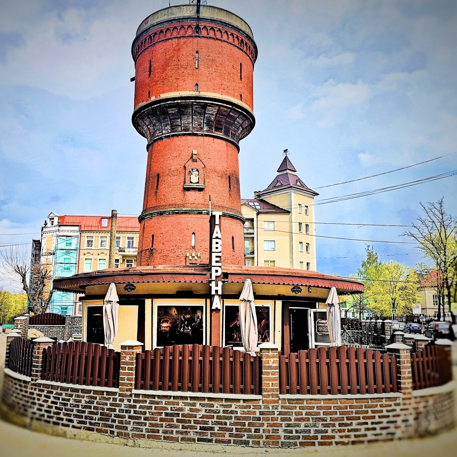 Где поесть и купить сувениры в Черняховске