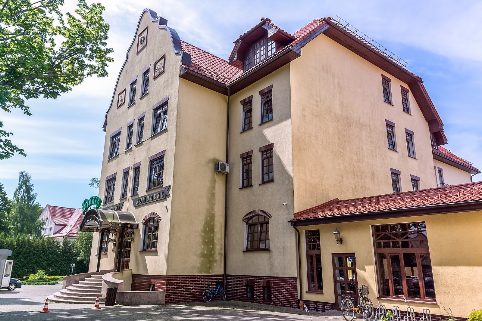 Где остановиться в Янтарном?