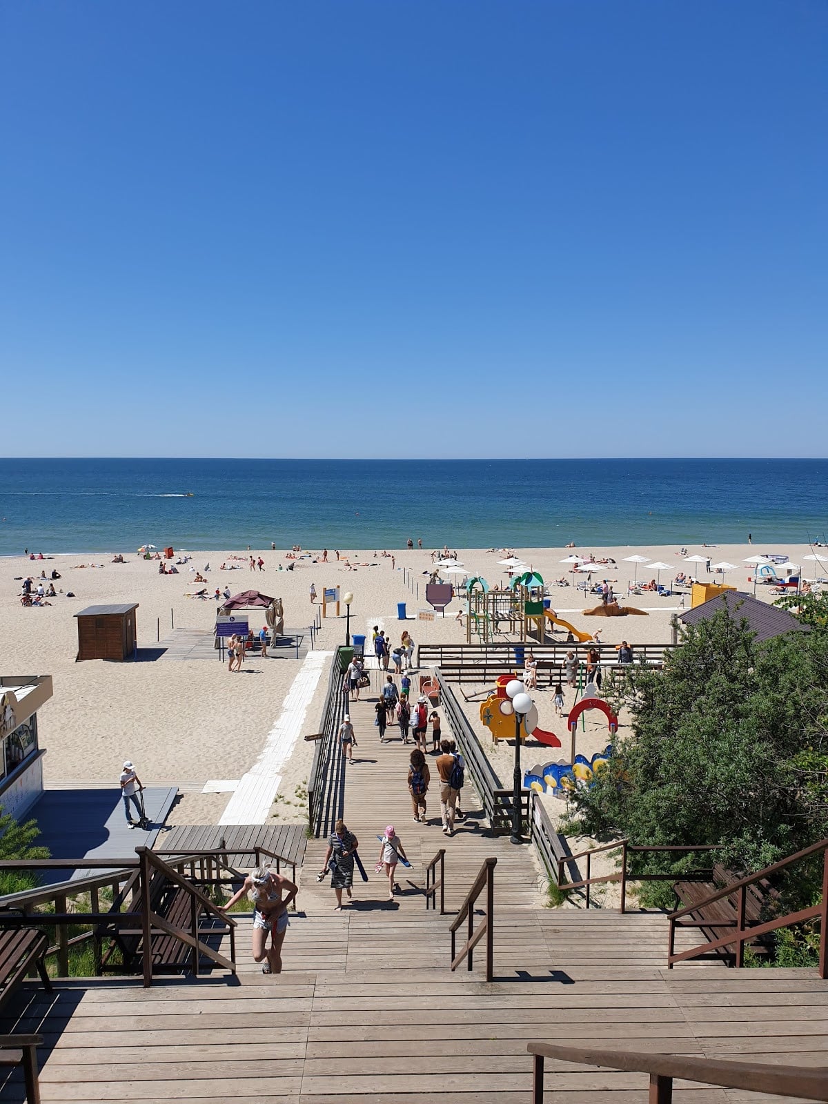 Когда лучше купаться в Балтийском море?