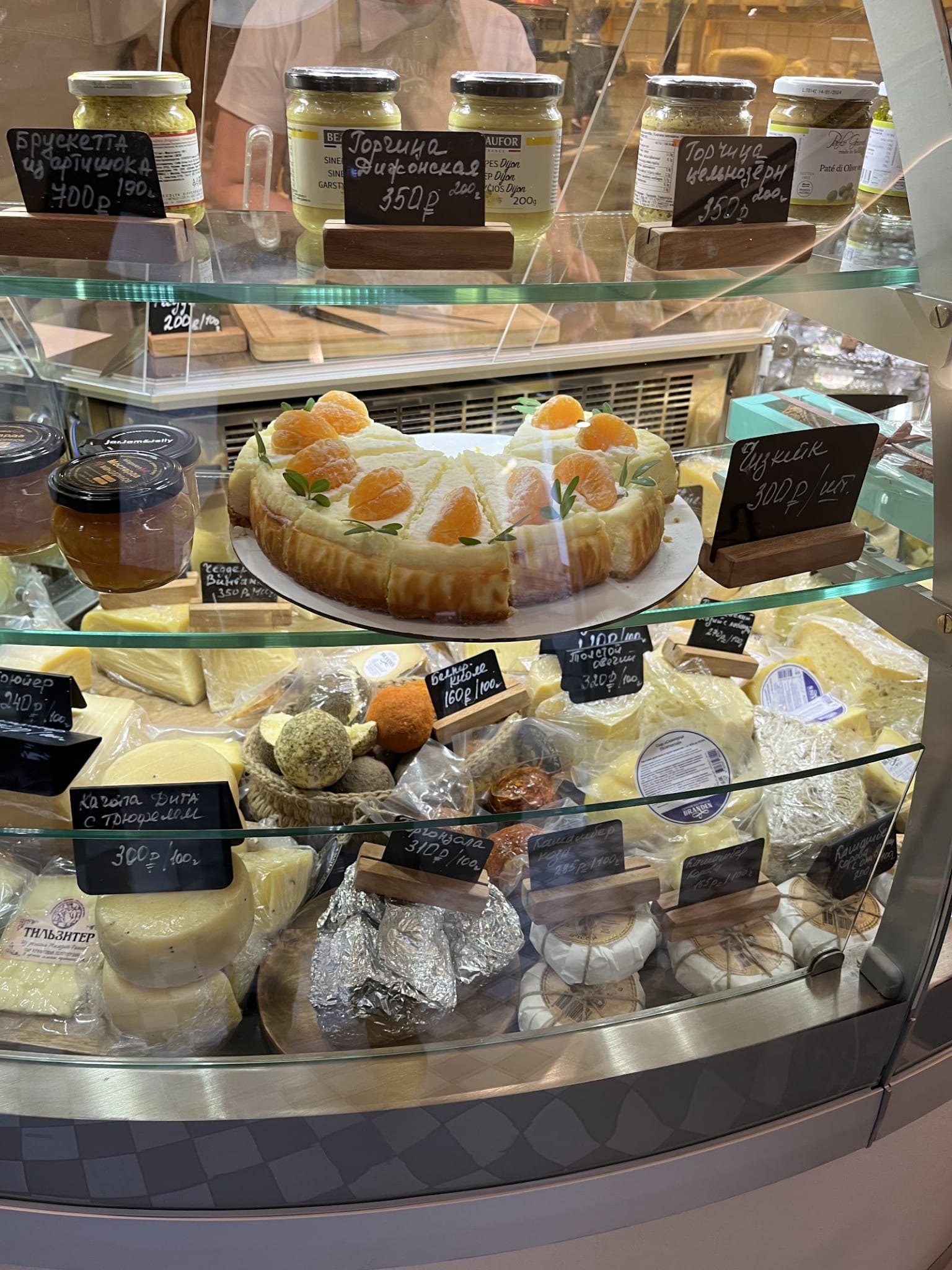 Калининградские специалитеты: сыры, марципан и другие местные продукты